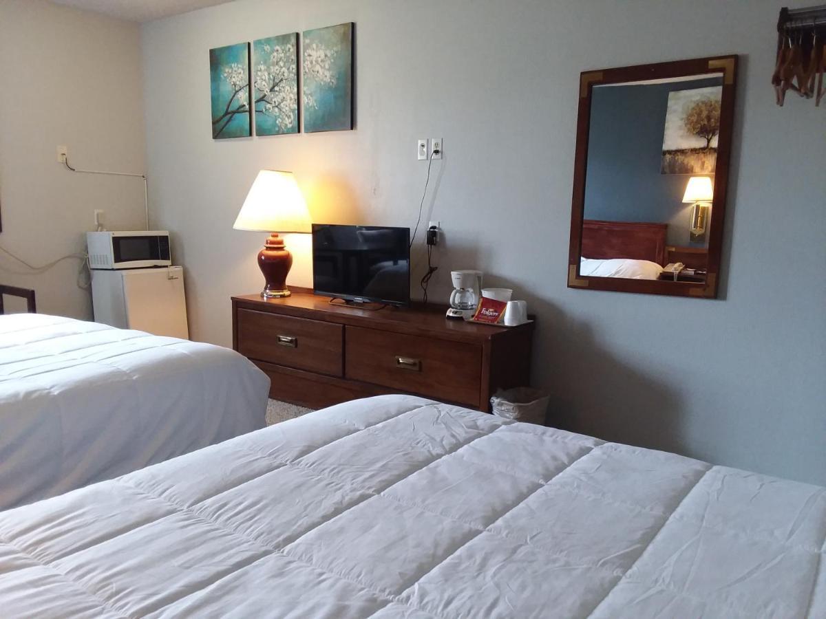 Americas Best Value Inn Laramie Dış mekan fotoğraf